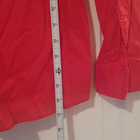 3/$20 Old Navy red woman top shirt sz M - Picture 10 of 10